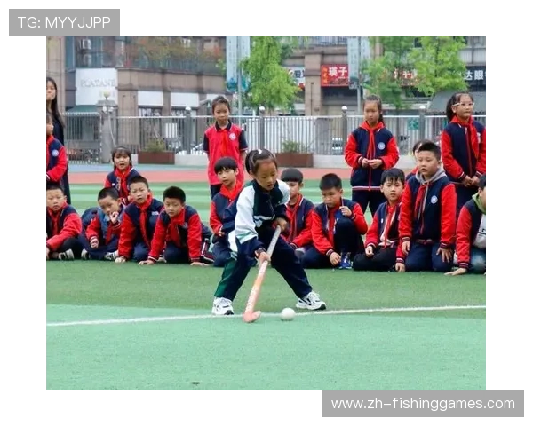 四川乐山犍为一中“三朵金花”彭杨、欧紫霞、徐纹娱的曲棍球故事